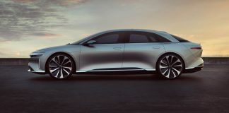 Sınırları aşmış bir elektrikli otomobil