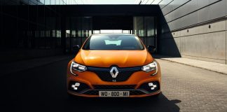 Beklenen hot-hatch: Megane RS
