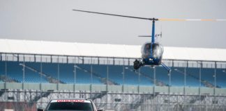 PlayStation kolu ile gerçek bir GTR’ı kontrol etmek