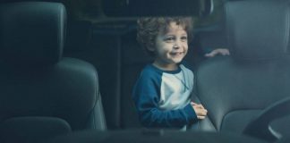 Hyundai’den çocuk ölümlerini önlemek için arka koltuk uyarısı