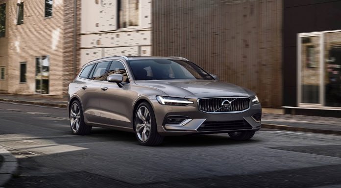 Volvo V60: Vagon aşkınızı yenilemek için geliyor