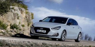 i30 yeni Fastback gövdesiyle yollarda