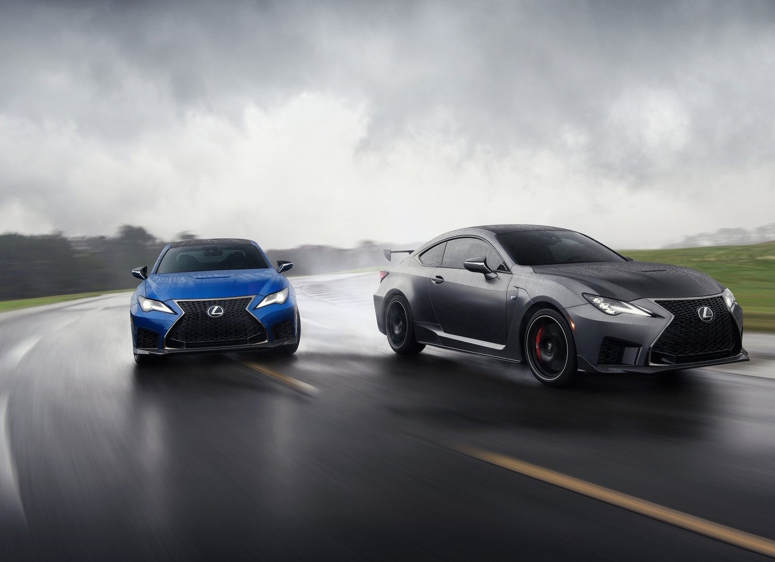 Lexus RC F Detroit Otomobil Fuarı’nda yerini aldı