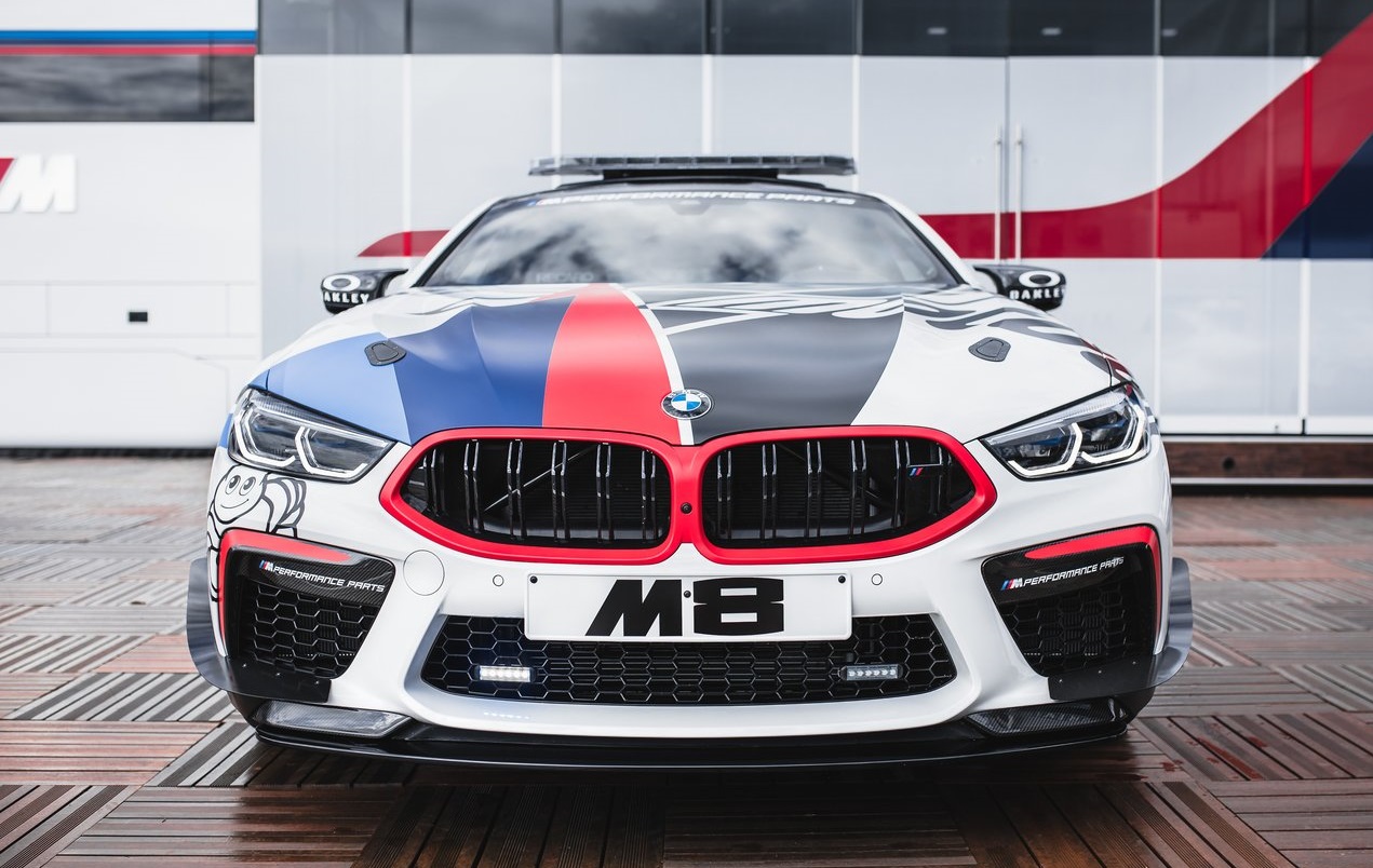 MotoGP’nin tercihi elbette Bmw M8 oldu